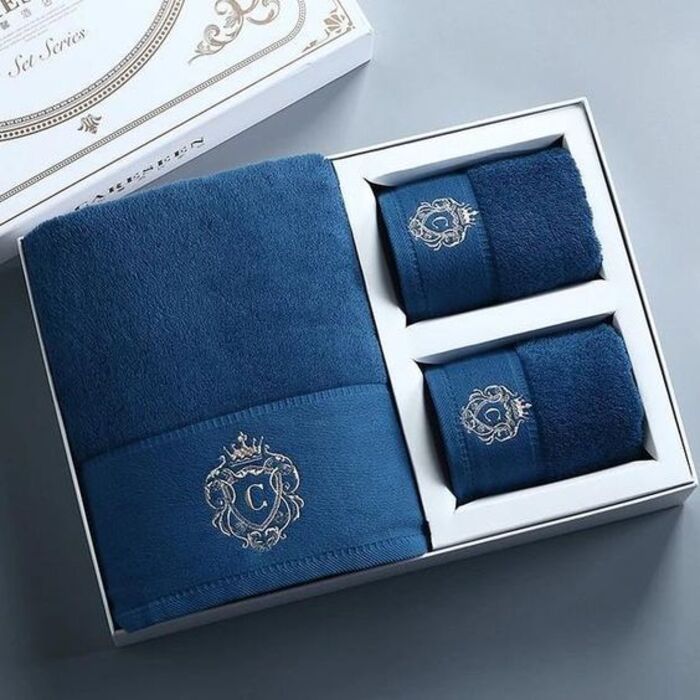 Top 42 Unique Wedding Gift Ideas For Older Couples Of 2022 39 Bath Towel - Wedding Gift Ideas For Older Couples
