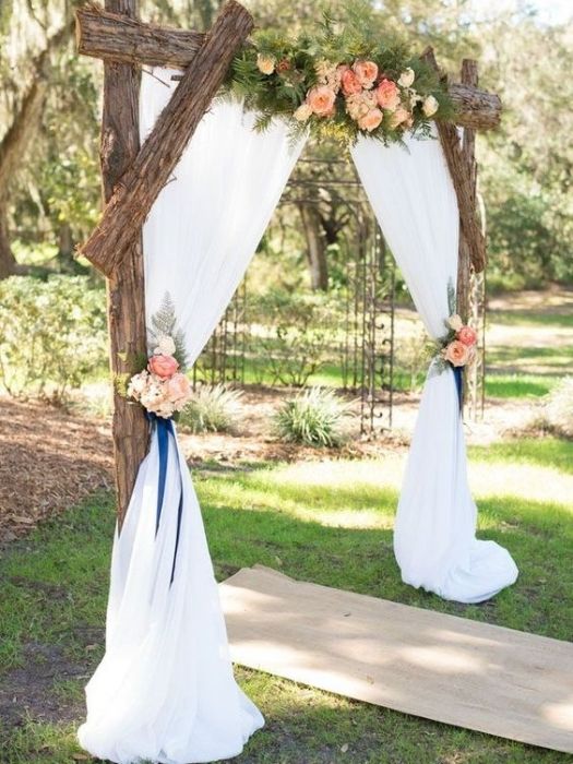 Simple Wooden Arch For Backyard Wedding Decor