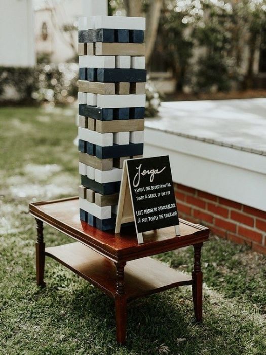 Custom Tumbling Tower For Backyard Wedding Decor Lawn Games