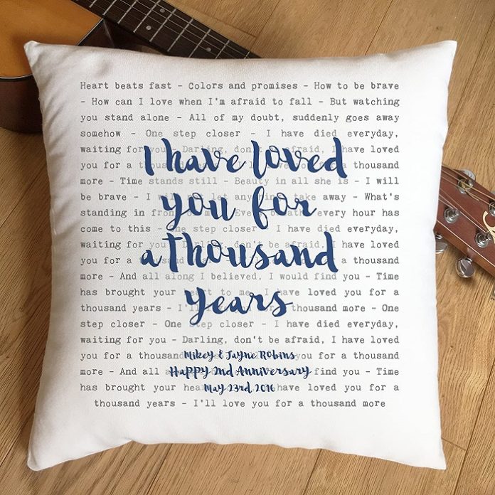 The 29 Most Unique 2 Year Wedding Anniversary Gifts of 2024