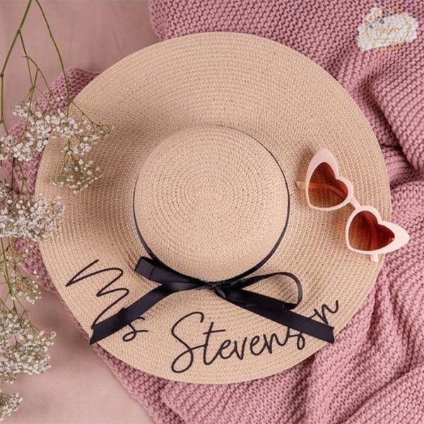 32+ Epic Last Minute Bridal Shower Gifts She'll Totally Love