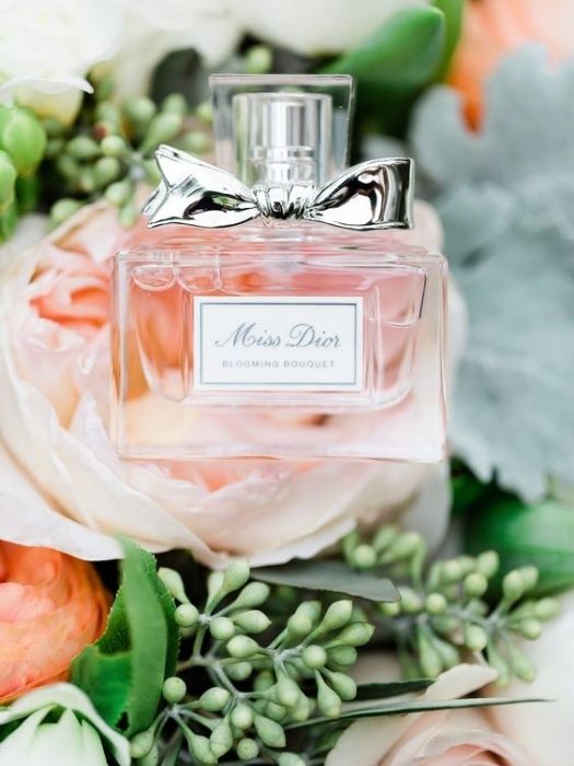 customized engagement gifts with perfume