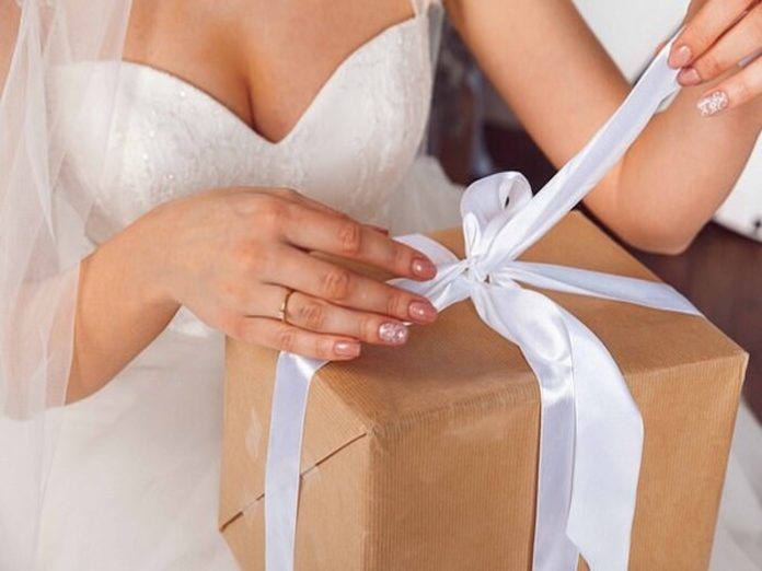 31 Best Wedding Gifts For Bride From Groom You'll Need 2023