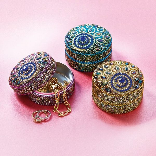 35 Brilliant Indian Wedding Favors To Show How Much You Care