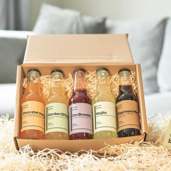 40 Funny & Creative Wedding Gifts For Boss To Impress Them