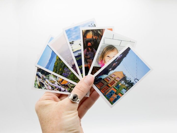 40 Funny & Creative Wedding Gifts For Boss To Impress Them