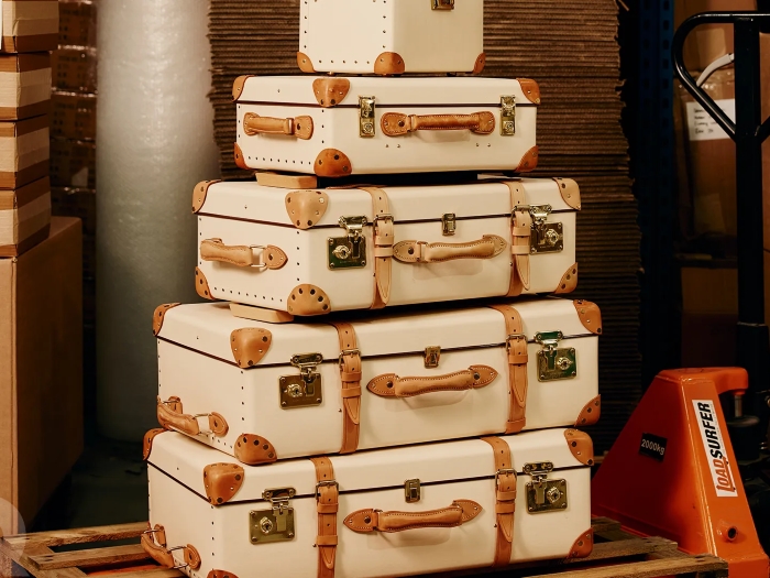 Best 43 Luxury Wedding Gifts That Any Newlywed Will Love 80 High-end Wedding Gifts Luggage Sets