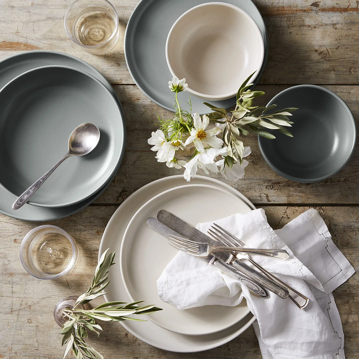 Wedding Gifts For Stepchildren - Lovely Dinnerware