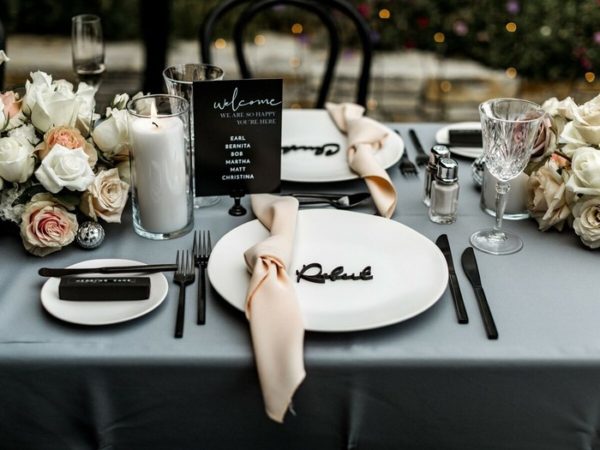 Top 44 Minimalist Wedding Decor Ideas for a Simple Setting