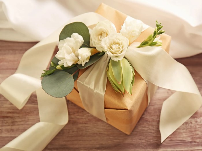 Etiquette for second wedding gifts