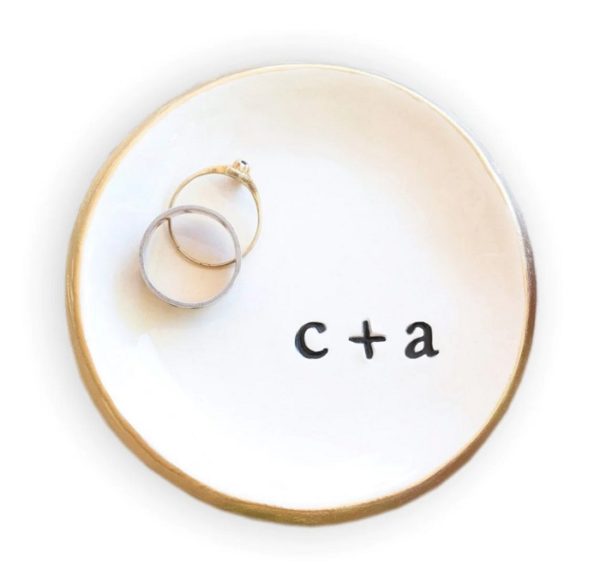 29 Best Bridal Shower Gift For Daughter She'll Appreciate