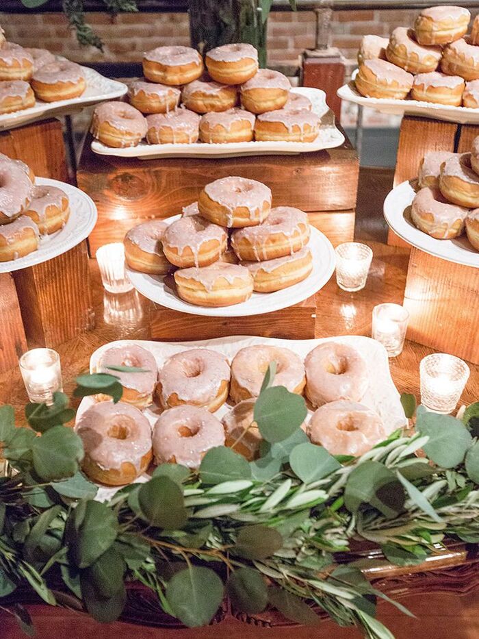 Best Food To Serve At A Wedding 43 Tasty Dishes For Big Day