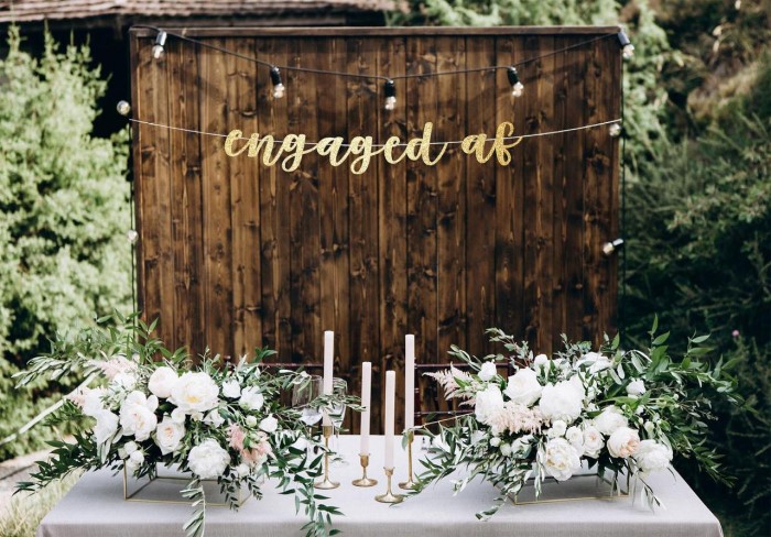 Throw A Vintage-Themed Engagement Party