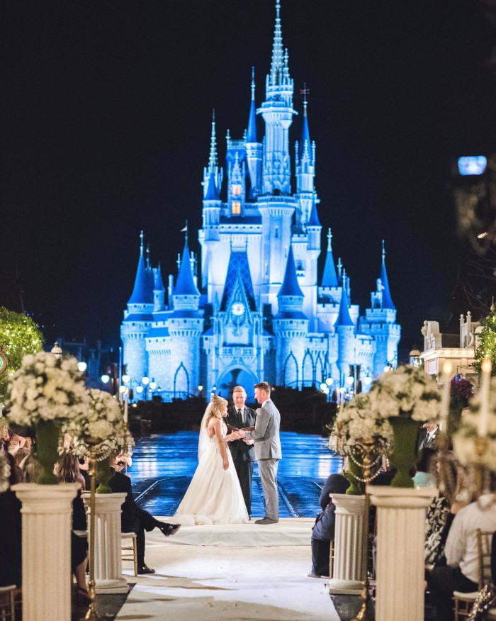 how-much-does-a-disney-wedding-cost-best-guide-for-2023